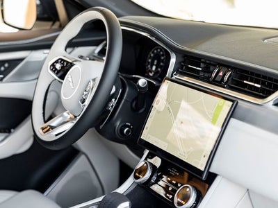 2025 Jaguar F-PACE P400 R-Dynamic S