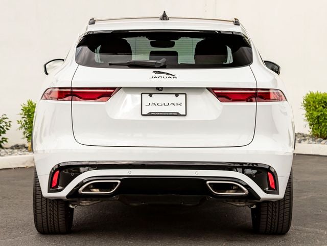 2025 Jaguar F-PACE P400 R-Dynamic S
