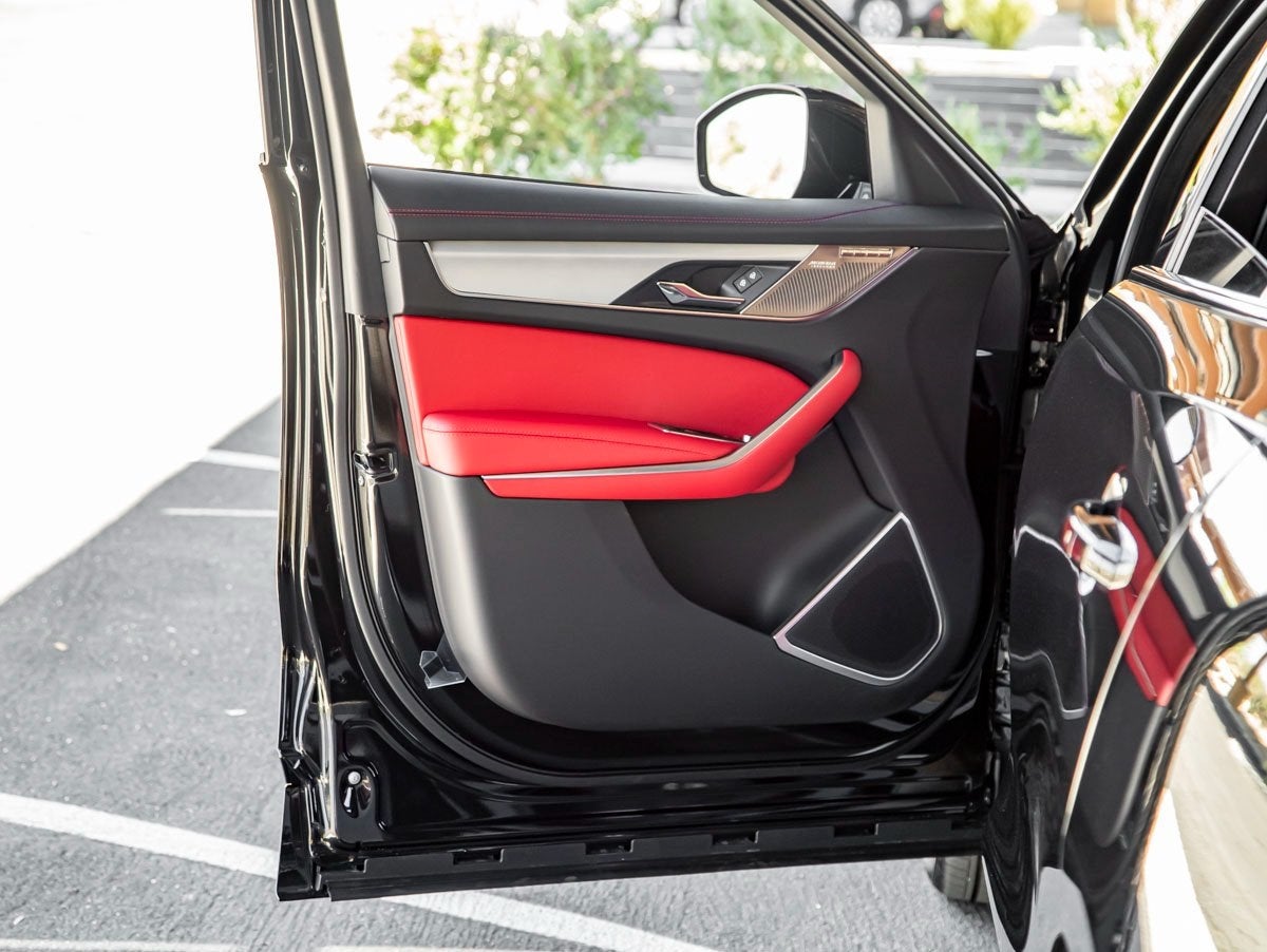 2026 Jaguar F-PACE P400 R-Dynamic S