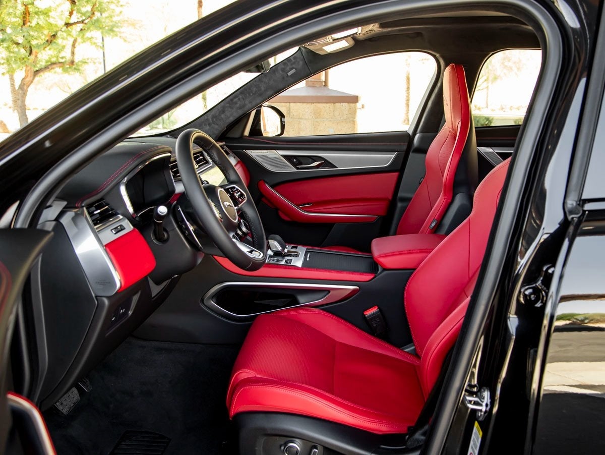 2026 Jaguar F-PACE P400 R-Dynamic S