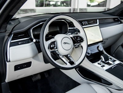 2025 Jaguar F-PACE P400 R-Dynamic S