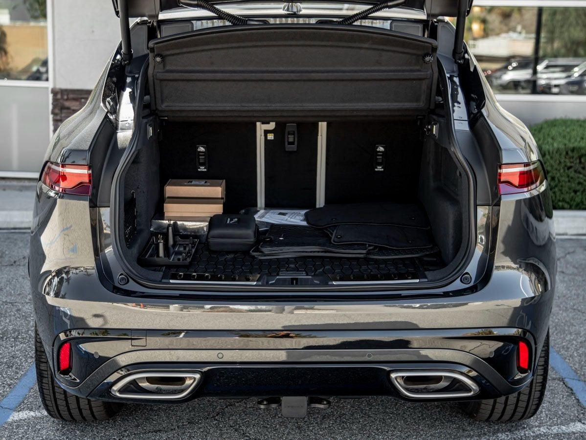 2025 Jaguar F-PACE P400 R-Dynamic S