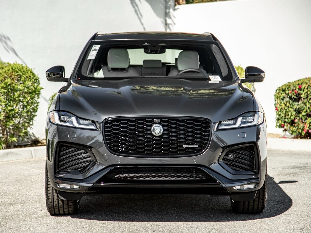 2025 Jaguar F-PACE P400 R-Dynamic S