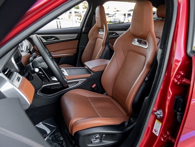 2025 Jaguar F-PACE P400 R-Dynamic S