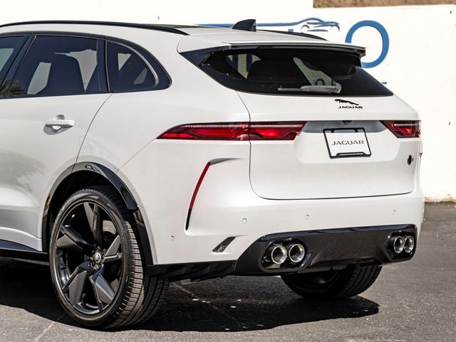 2024 Jaguar F-PACE SVR