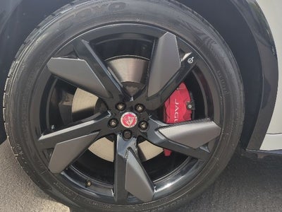 2022 Jaguar F-PACE SVR