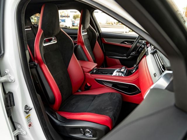 2022 Jaguar F-PACE SVR