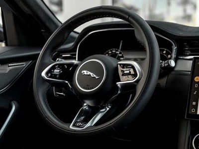 2026 Jaguar F-PACE SVR