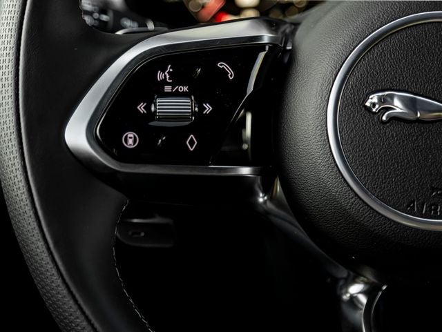 2026 Jaguar F-PACE SVR