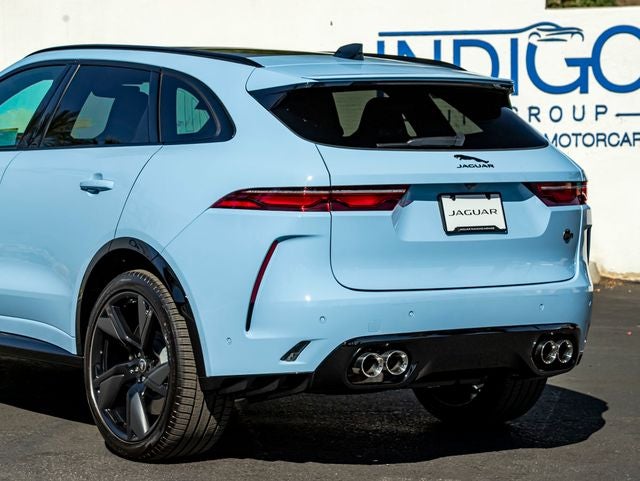 2026 Jaguar F-PACE SVR