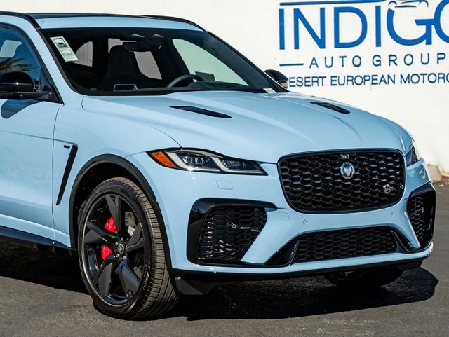 2026 Jaguar F-PACE SVR