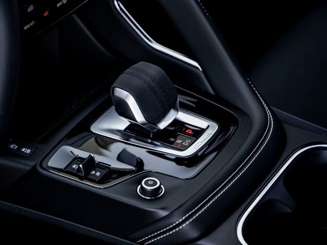 2024 Jaguar E-PACE P250