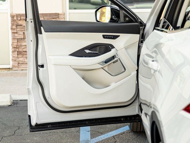 2022 Jaguar E-PACE P250 SE