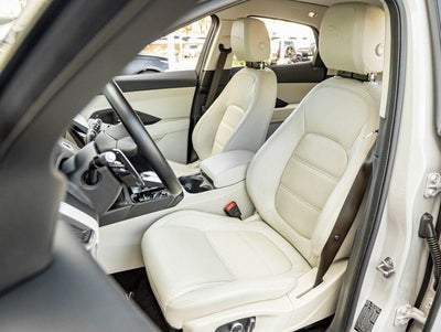 2022 Jaguar E-PACE P250 SE