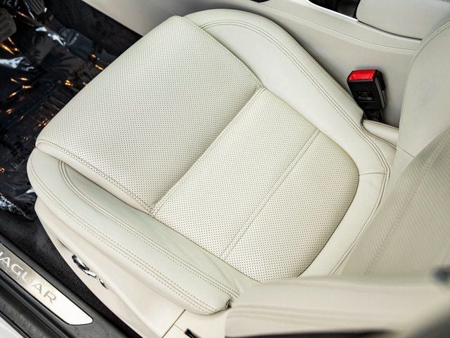 2022 Jaguar E-PACE P250 SE