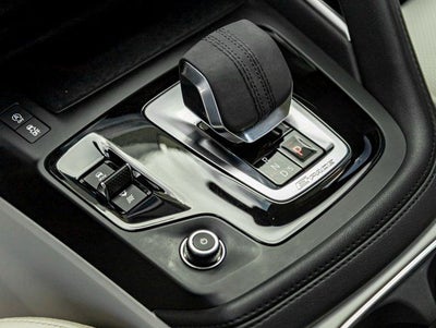 2022 Jaguar E-PACE P250 SE