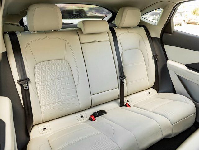 2022 Jaguar E-PACE P250 SE