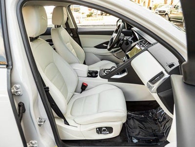 2022 Jaguar E-PACE P250 SE