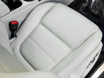 2022 Jaguar E-PACE P250 SE