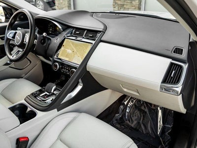2022 Jaguar E-PACE P250 SE
