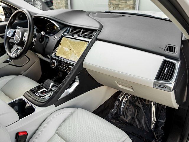 2022 Jaguar E-PACE P250 SE