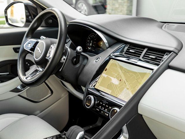 2022 Jaguar E-PACE P250 SE