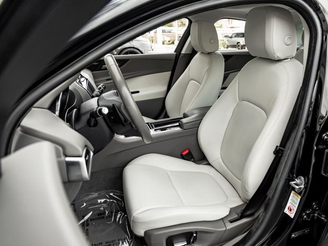 2019 Jaguar XE 25t Premium
