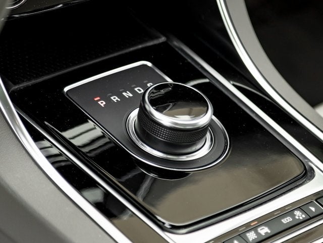 2019 Jaguar XE 25t Premium