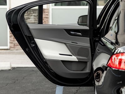 2019 Jaguar XE 25t Premium