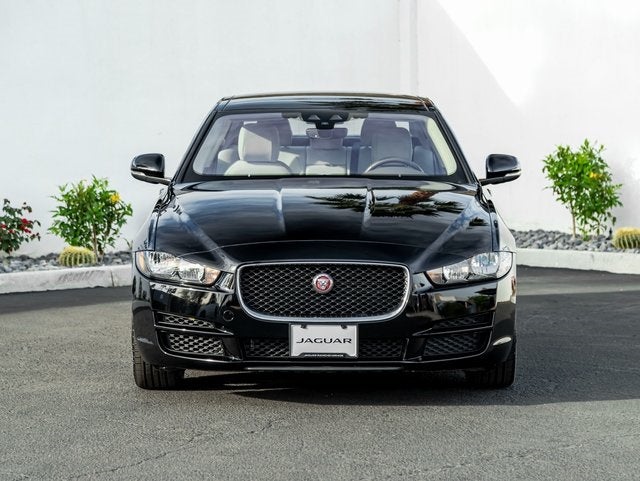 2019 Jaguar XE 25t Premium