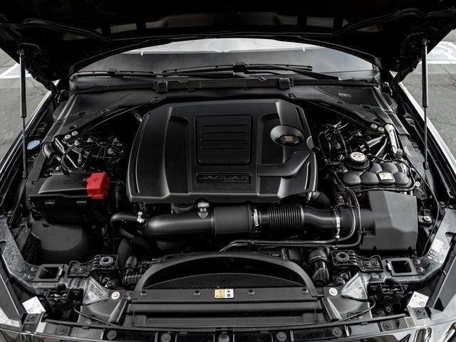 2019 Jaguar XE 25t Premium