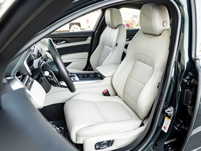2021 Jaguar XF R-Dynamic SE