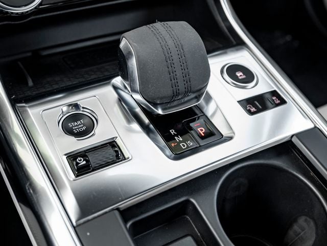 2021 Jaguar XF R-Dynamic SE