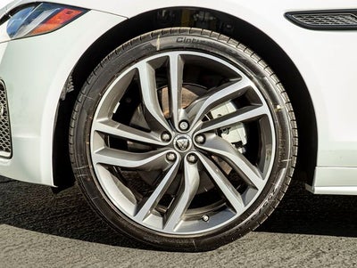 2024 Jaguar XF R-Dynamic SE