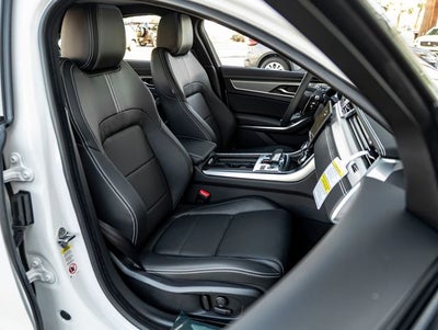 2024 Jaguar XF R-Dynamic SE