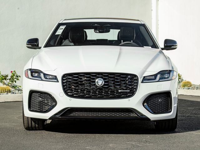 2024 Jaguar XF R-Dynamic SE