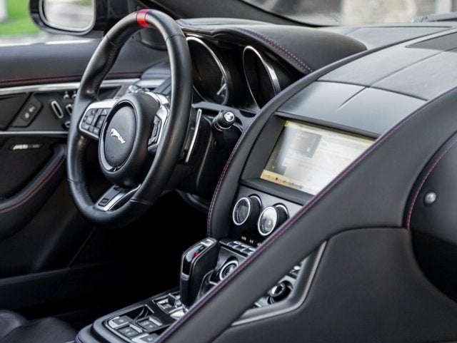 2020 Jaguar F-TYPE P300