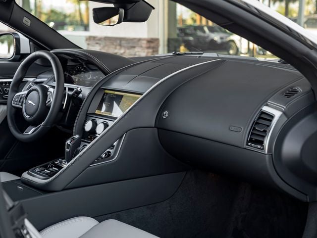 2024 Jaguar F-TYPE P450 R-Dynamic