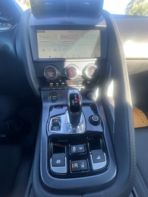 2024 Jaguar F-TYPE P450