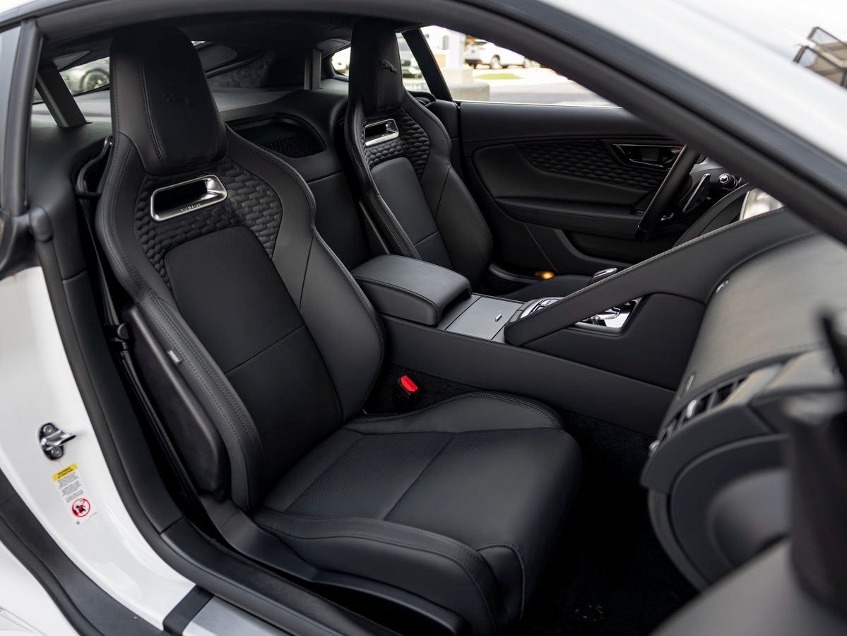 2024 Jaguar F-TYPE P450