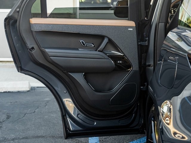 2026 Land Rover Range Rover Sport Plug-in Hybrid Dynamic SE