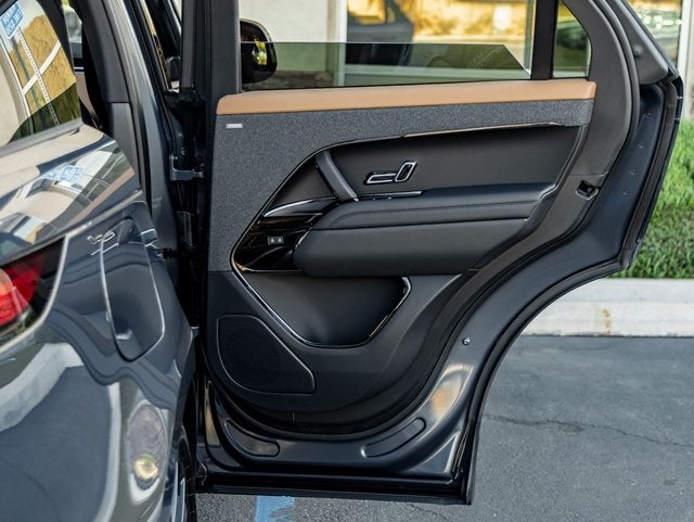 2026 Land Rover Range Rover Sport Plug-in Hybrid Dynamic SE