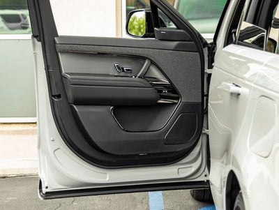 2025 Land Rover Range Rover Sport Plug-in Hybrid Dynamic SE