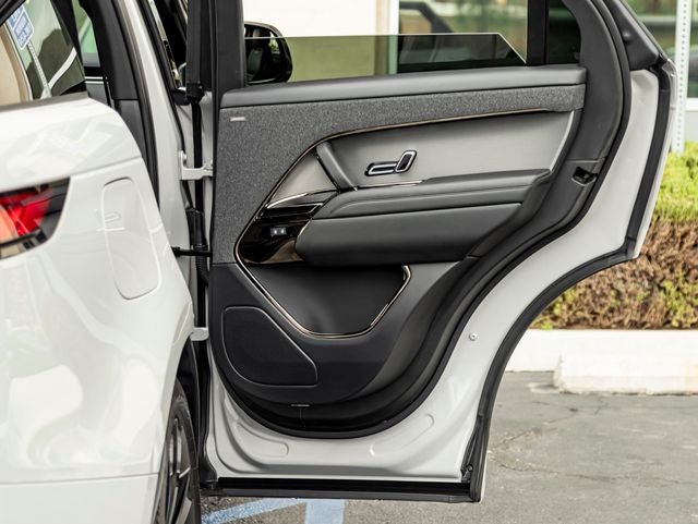 2025 Land Rover Range Rover Sport Plug-in Hybrid Dynamic SE