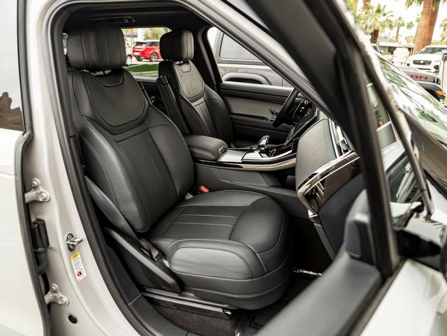 2025 Land Rover Range Rover Sport Plug-in Hybrid Dynamic SE