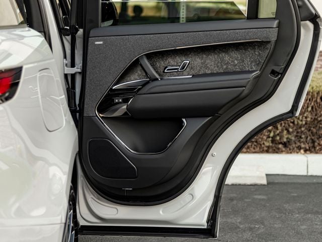 2026 Land Rover Range Rover Sport Dynamic SE