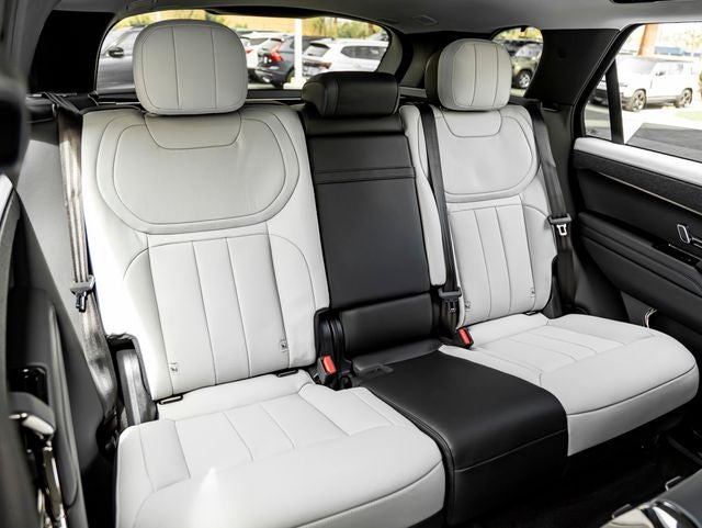 2026 Land Rover Range Rover Sport Dynamic SE