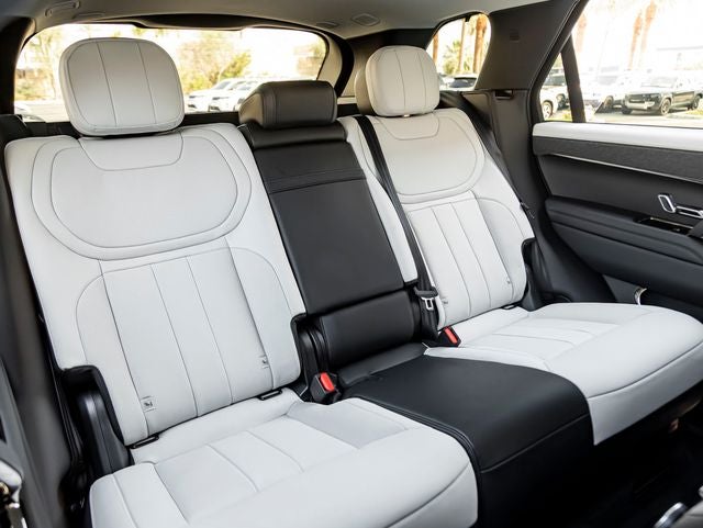 2026 Land Rover Range Rover Sport Dynamic SE