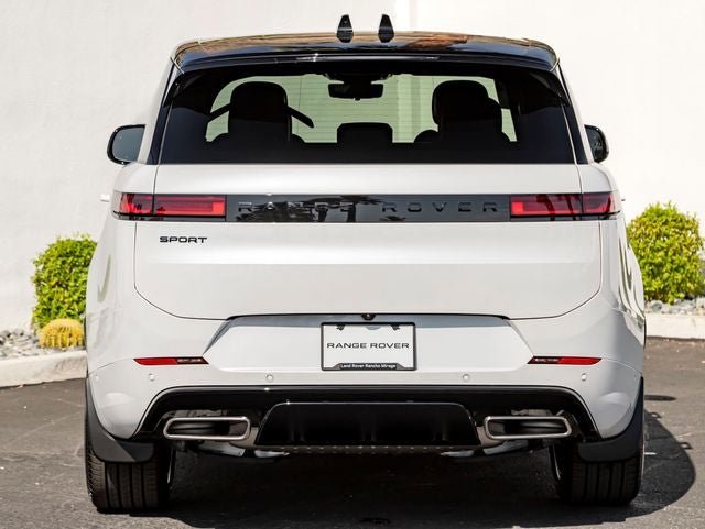 2026 Land Rover Range Rover Sport Dynamic SE