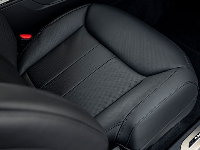 2026 Land Rover Range Rover Sport Dynamic SE
